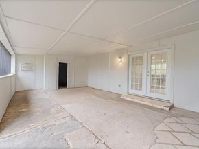 4133  6th Avenue , Fort Worth Texas 76115