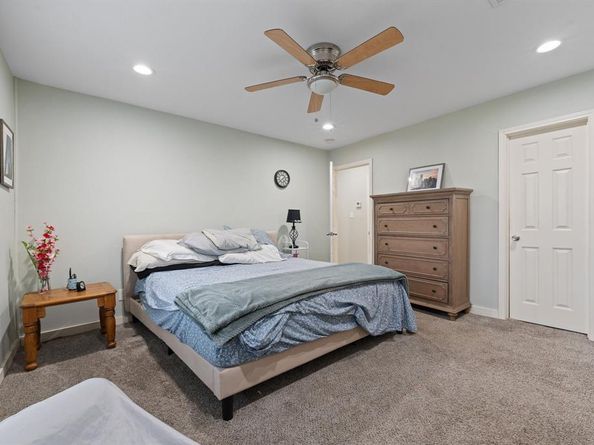 4133  6th Avenue , Fort Worth Texas 76115