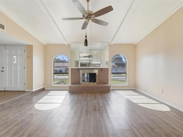 7612  Nutwood Place , Fort Worth Texas 76133