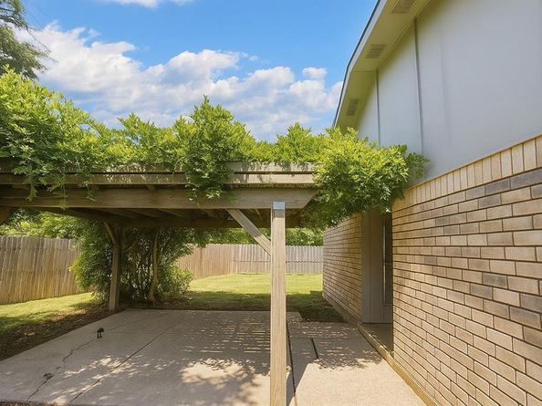 7612  Nutwood Place , Fort Worth Texas 76133
