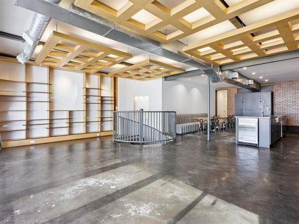 511 N Akard Street  1505, Dallas Texas 75201