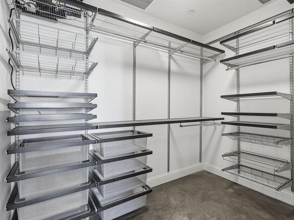 511 N Akard Street  1505, Dallas Texas 75201