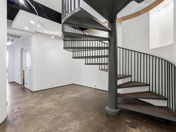 511 N Akard Street  1505, Dallas Texas 75201