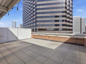 511 N Akard Street  1505, Dallas Texas 75201