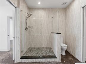 511 N Akard Street  1505, Dallas Texas 75201