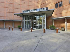 511 N Akard Street  1505, Dallas Texas 75201