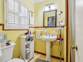 6711  Vada Drive , Dallas Texas 75214