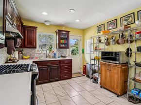 6711  Vada Drive , Dallas Texas 75214