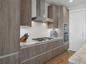 3130 N Harwood Street  905, Dallas Texas 75201