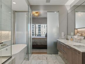 3130 N Harwood Street  905, Dallas Texas 75201