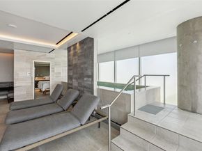 3130 N Harwood Street  905, Dallas Texas 75201