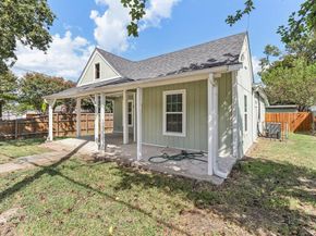 418  Lansing Street , Dallas Texas 75203