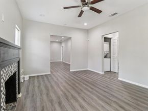 418  Lansing Street , Dallas Texas 75203