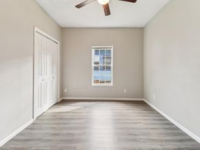 418  Lansing Street , Dallas Texas 75203