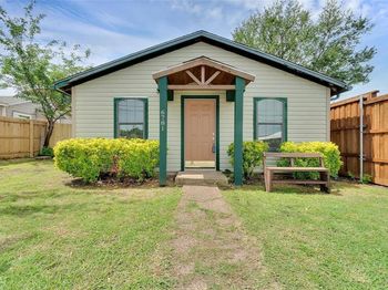 6781  Half Main Street 