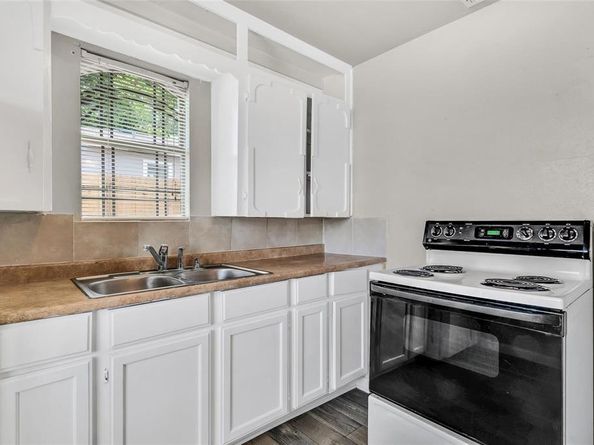6781  Half Main Street , Frisco Texas 75034