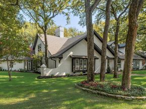 701 N Oakmont Lane , Fort Worth Texas 76112