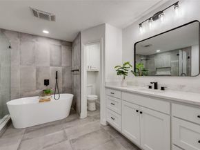 701 N Oakmont Lane , Fort Worth Texas 76112
