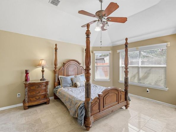 2610  Oxford Oaks Lane , Corinth Texas 76210