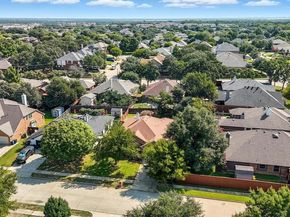 2610  Oxford Oaks Lane , Corinth Texas 76210