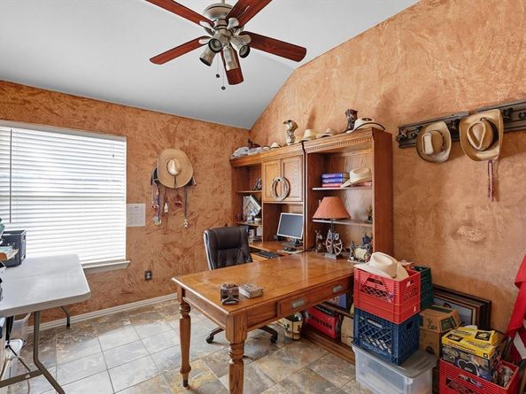 2610  Oxford Oaks Lane , Corinth Texas 76210