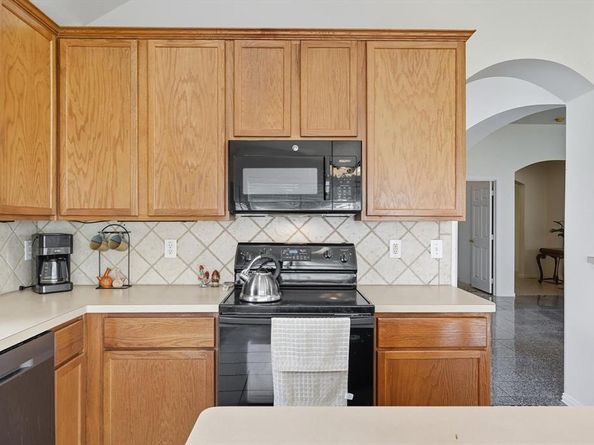 2610  Oxford Oaks Lane , Corinth Texas 76210