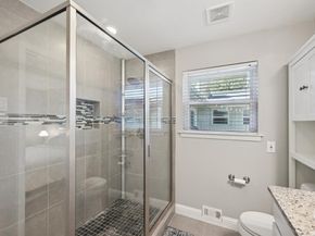 1122  PARKHAVEN Drive , Richardson Texas 75080