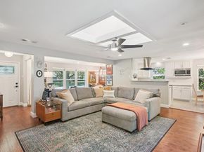 1122  PARKHAVEN Drive , Richardson Texas 75080