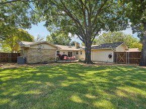 1122  PARKHAVEN Drive , Richardson Texas 75080