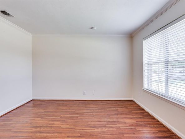 5700  Lubbock Avenue , Fort Worth Texas 76133