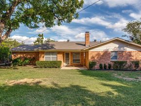5700  Lubbock Avenue , Fort Worth Texas 76133
