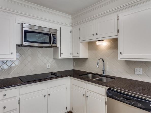 5700  Lubbock Avenue , Fort Worth Texas 76133