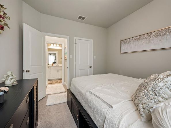 1560  Windermere Way , Farmers Branch Texas 75234