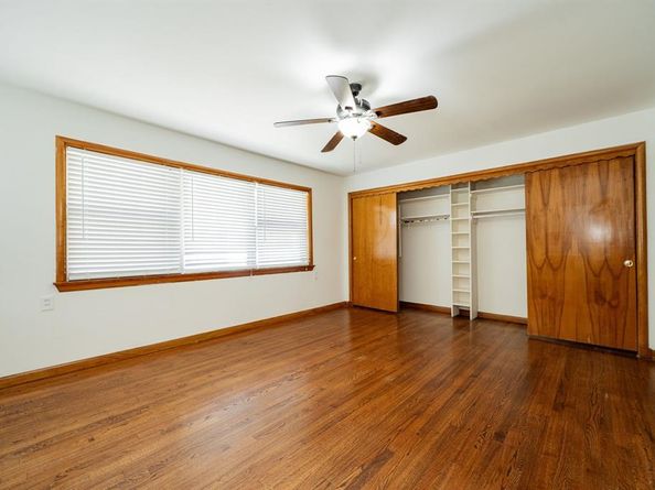 2515 S 5th Street , Garland Texas 75041