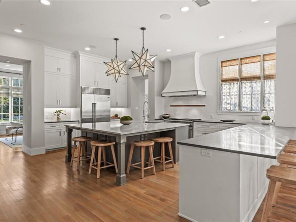 6807  Joyce Way , Dallas Texas 75225