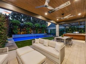 6807  Joyce Way , Dallas Texas 75225