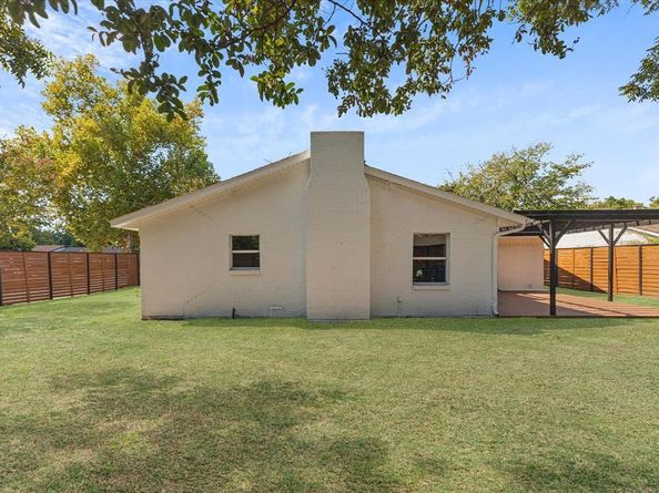 602  Lawson Drive , Garland Texas 75042