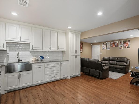 5170  Erath Street , Fort Worth Texas 76119