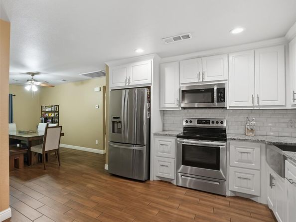 5170  Erath Street , Fort Worth Texas 76119