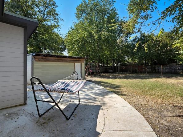 5170  Erath Street , Fort Worth Texas 76119