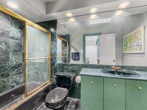 10406  Crestover Drive , Dallas Texas 75229