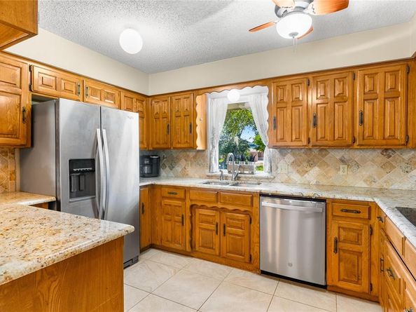 1008  Nottingham Drive , Carrollton Texas 75007