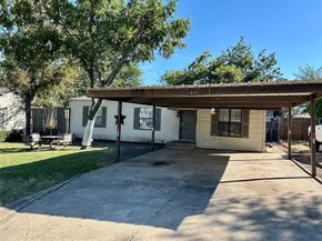 1610  Davis Boulevard , Garland Texas 75042