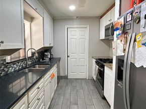1610  Davis Boulevard , Garland Texas 75042