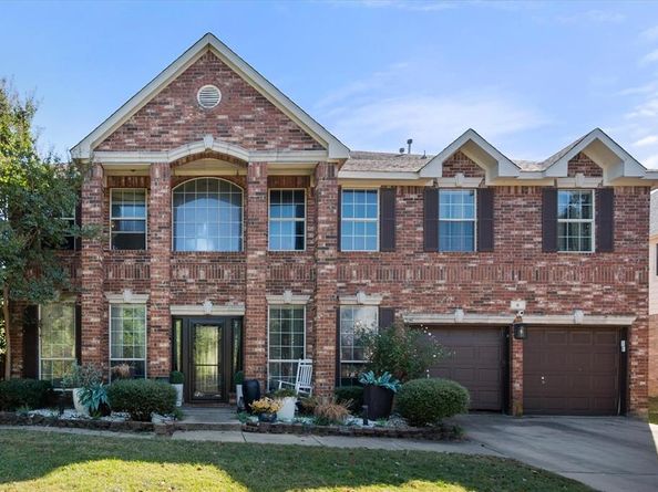 6  Whispering Bend Court , Mansfield Texas 76063