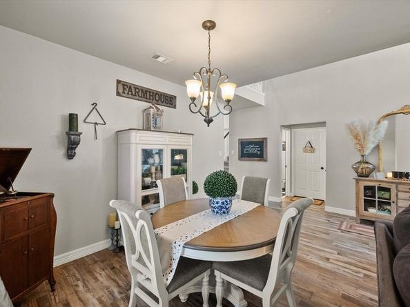 6  Whispering Bend Court , Mansfield Texas 76063