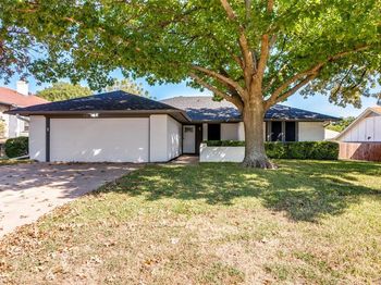 216  Meadowhill Drive 