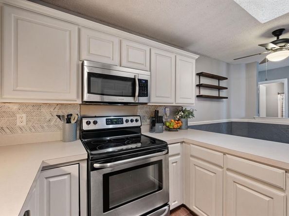5603  Alicante Drive , Arlington Texas 76017