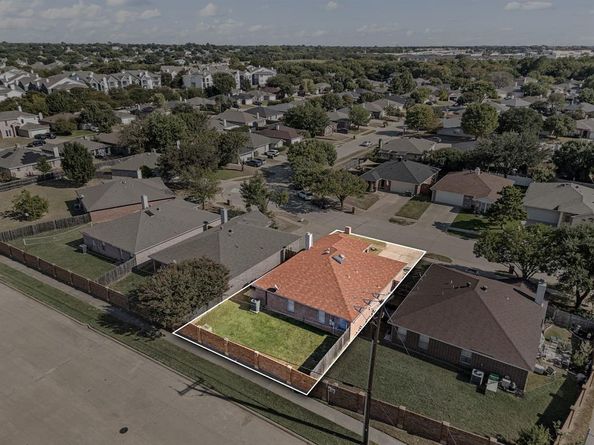 5603  Alicante Drive , Arlington Texas 76017