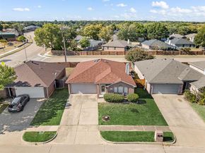 5603  Alicante Drive , Arlington Texas 76017